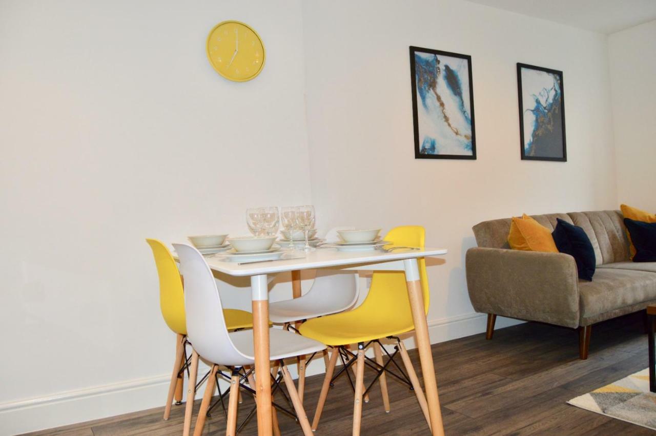 Qh31 - City Centre Location With 2 Double Bedrooms Sleeping Up To 4 People - Spacious Work Or Leisure Apartment Sheffield Exterior foto